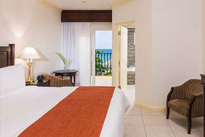 Oceanfront Concierge at Jewel Paradise Cove Beach Resort & Spa